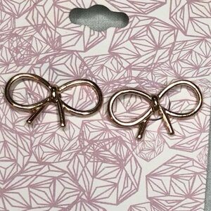 TRINITI Designs Gold Bow Earrings never worn